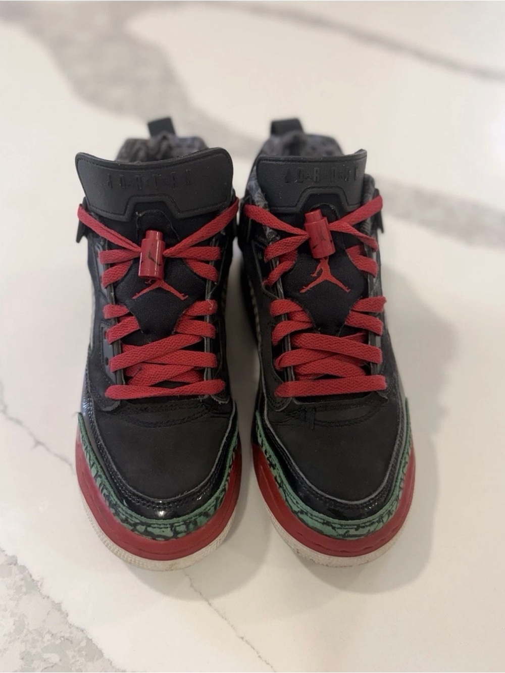 Jordan Spizike Unisex Kids Black/Red/Green/Gray Mid Top Sneakers US 6Y